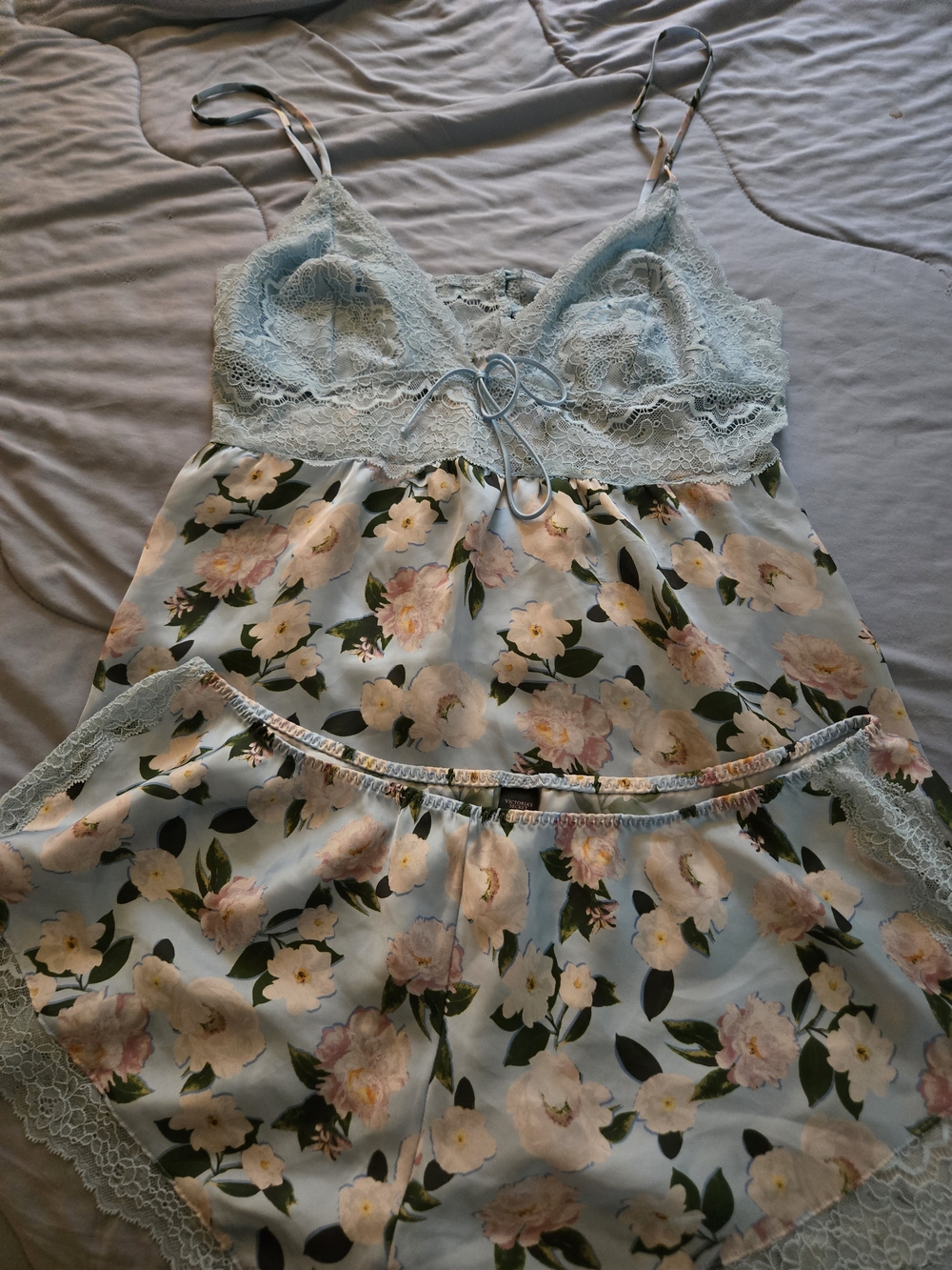 Floral Lace-Trim Satin Camisole & Short Sleep Set in Light Blue